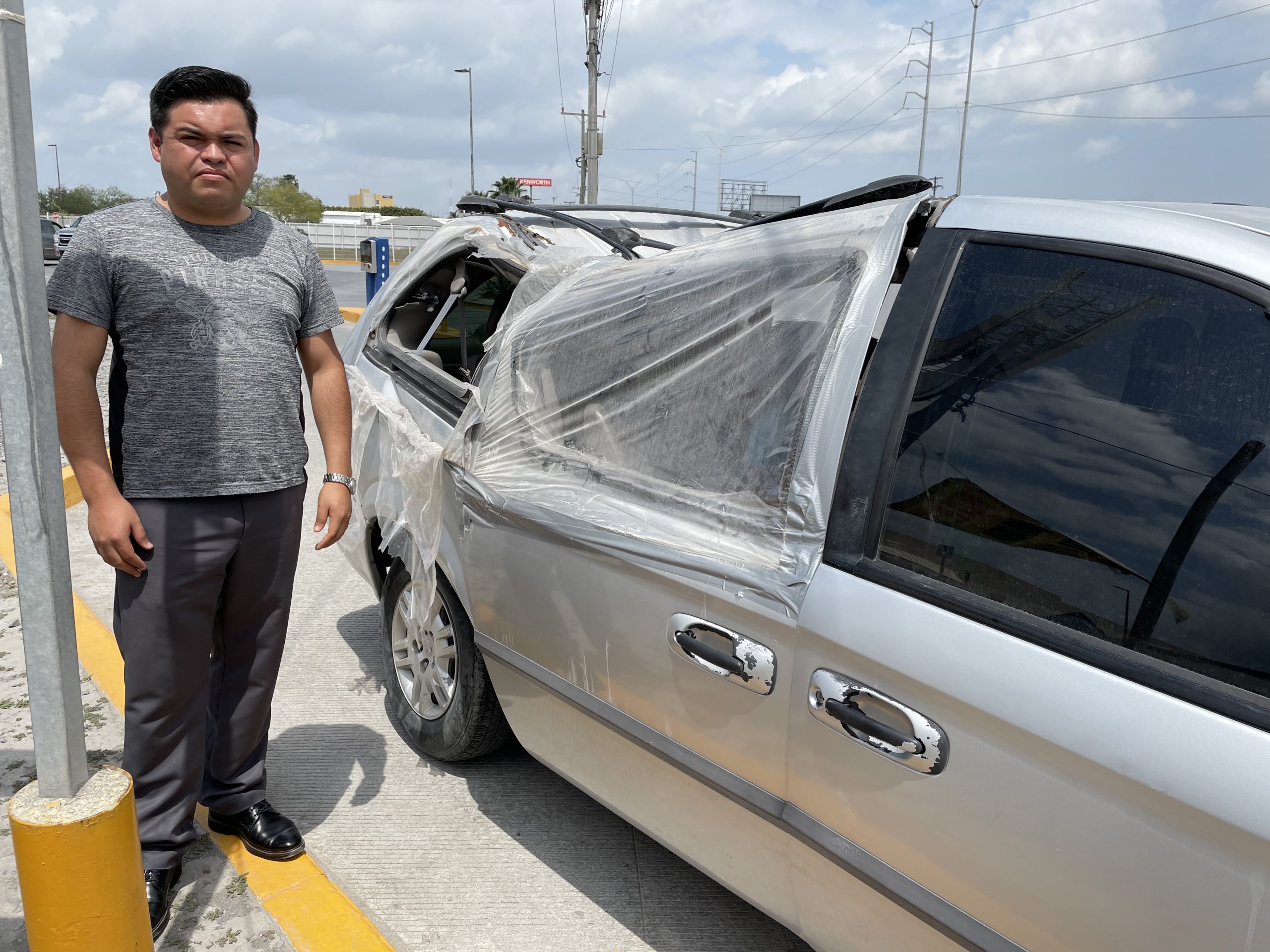 Pide paguen daños a su camioneta