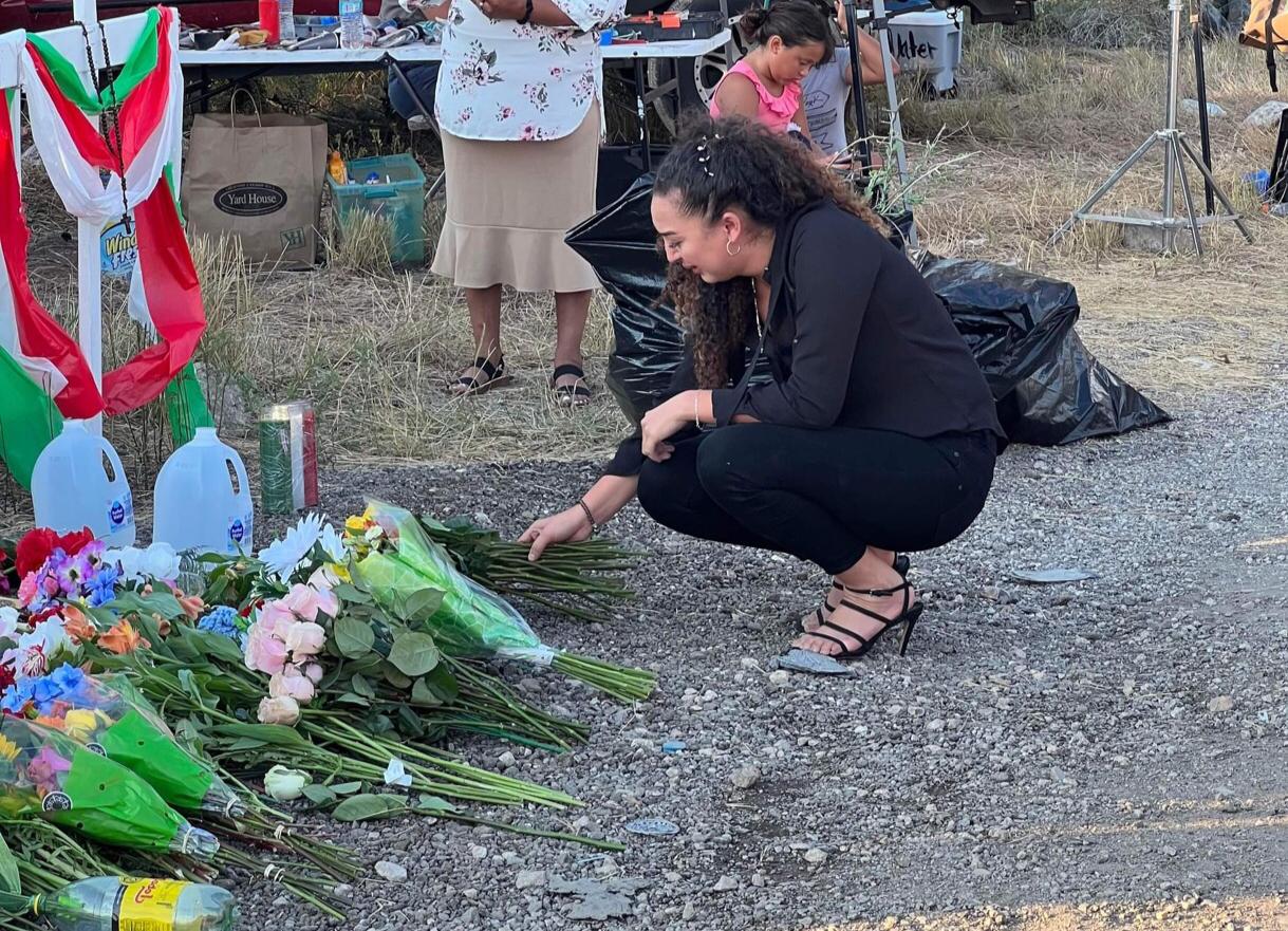 Montan memorial en honor de migrantes