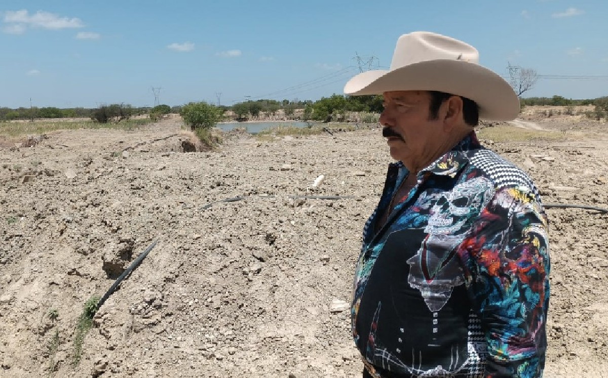 Lalo Mora dice no se roba el agua