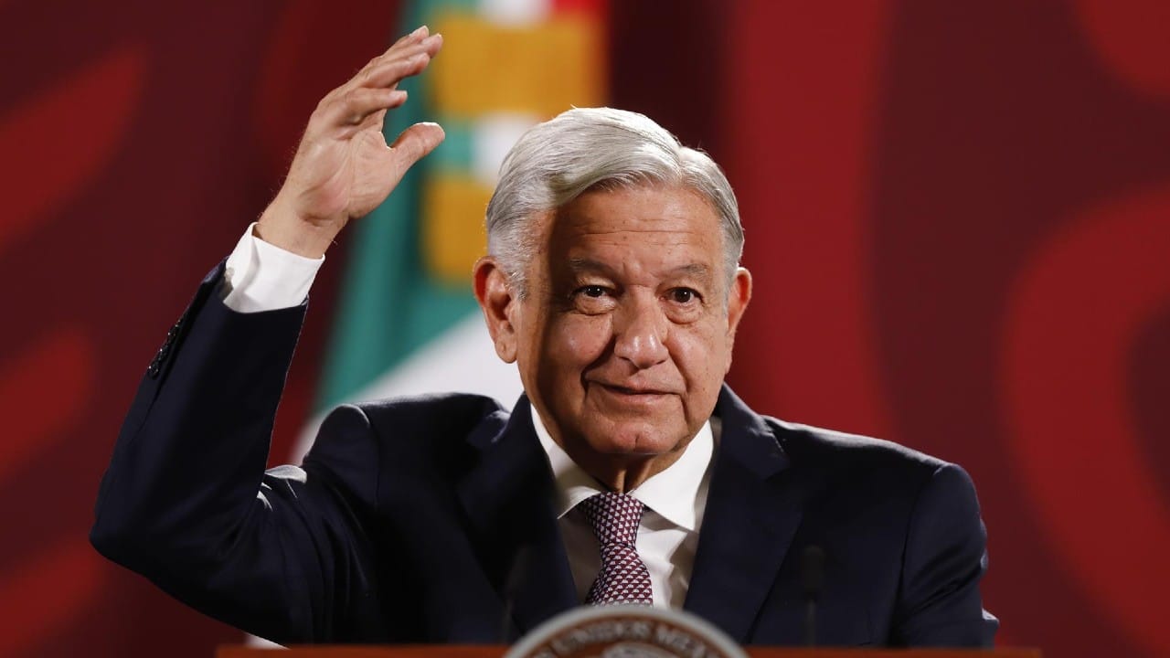 AMLO desea suerte a la Selección