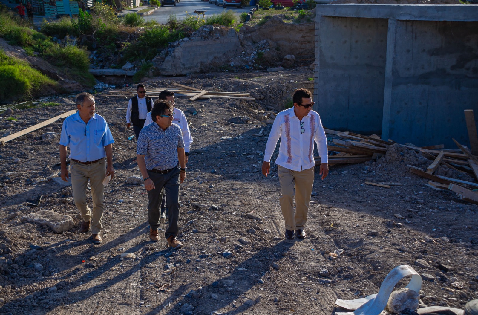 Sustituye Gobierno de Matamoros, viejo puente de fierro, por uno vehicular; alcalde Mario López supervisa avances