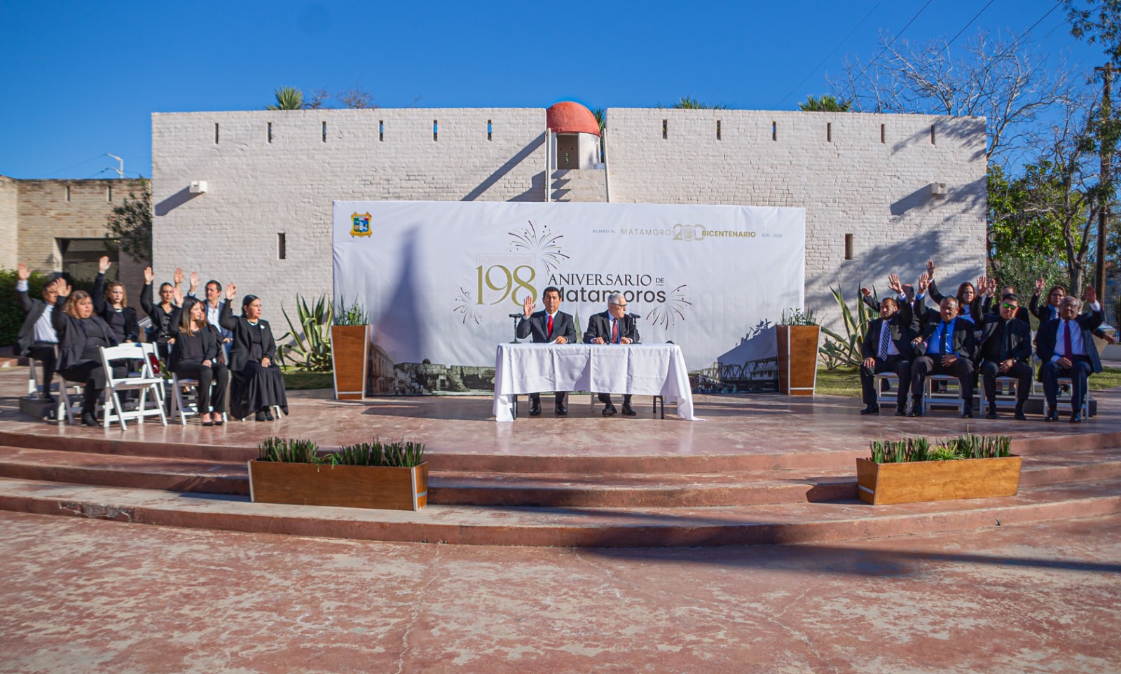 En sesión solemne de Cabildo, Alcalde Mario López da lectura a Decreto que concede a la Congregación del Refugio el título de «Villa de Matamoros»