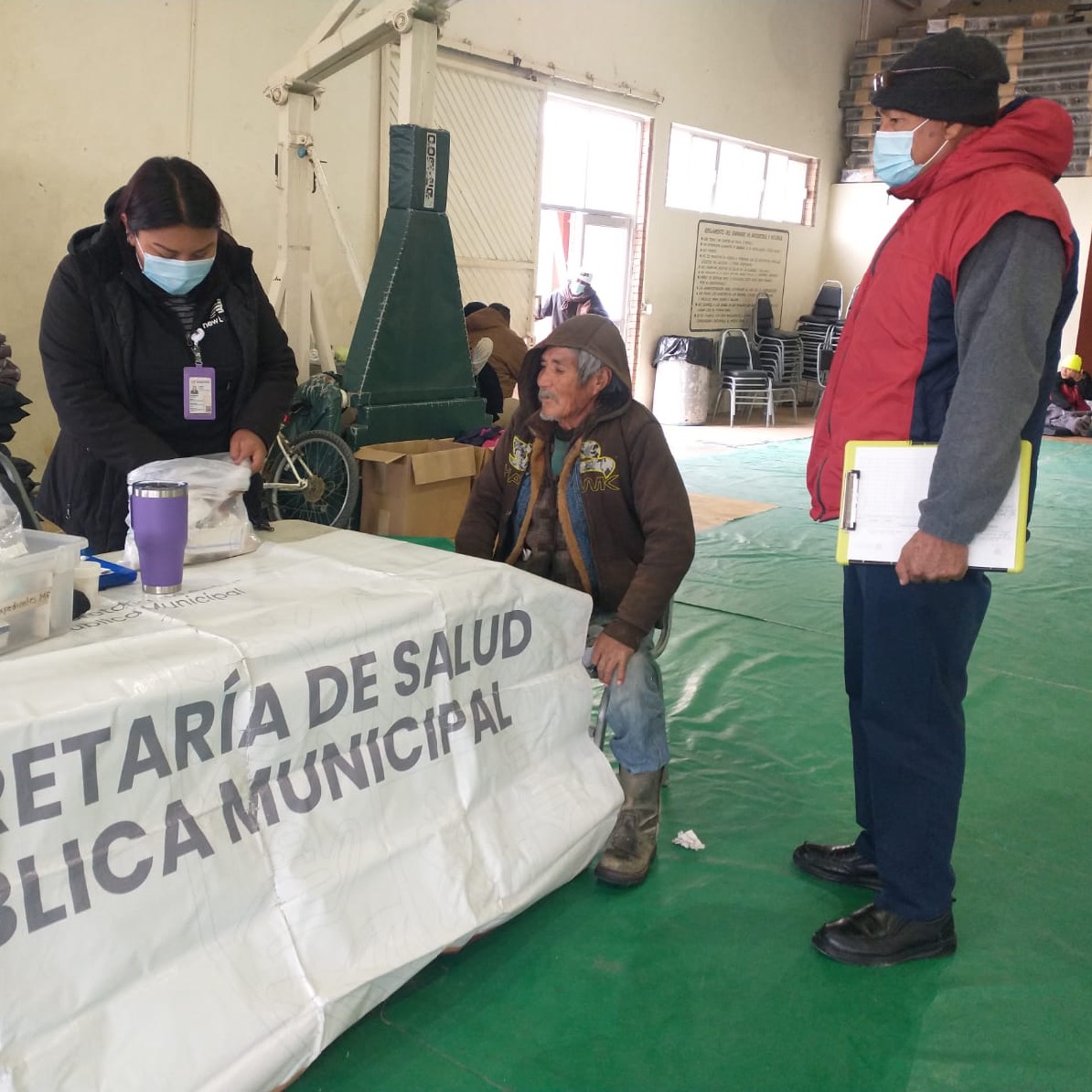 Atiende Protección Civil a 40 personas en refugio; Secretaría de Salud Municipal les brinda atención médica