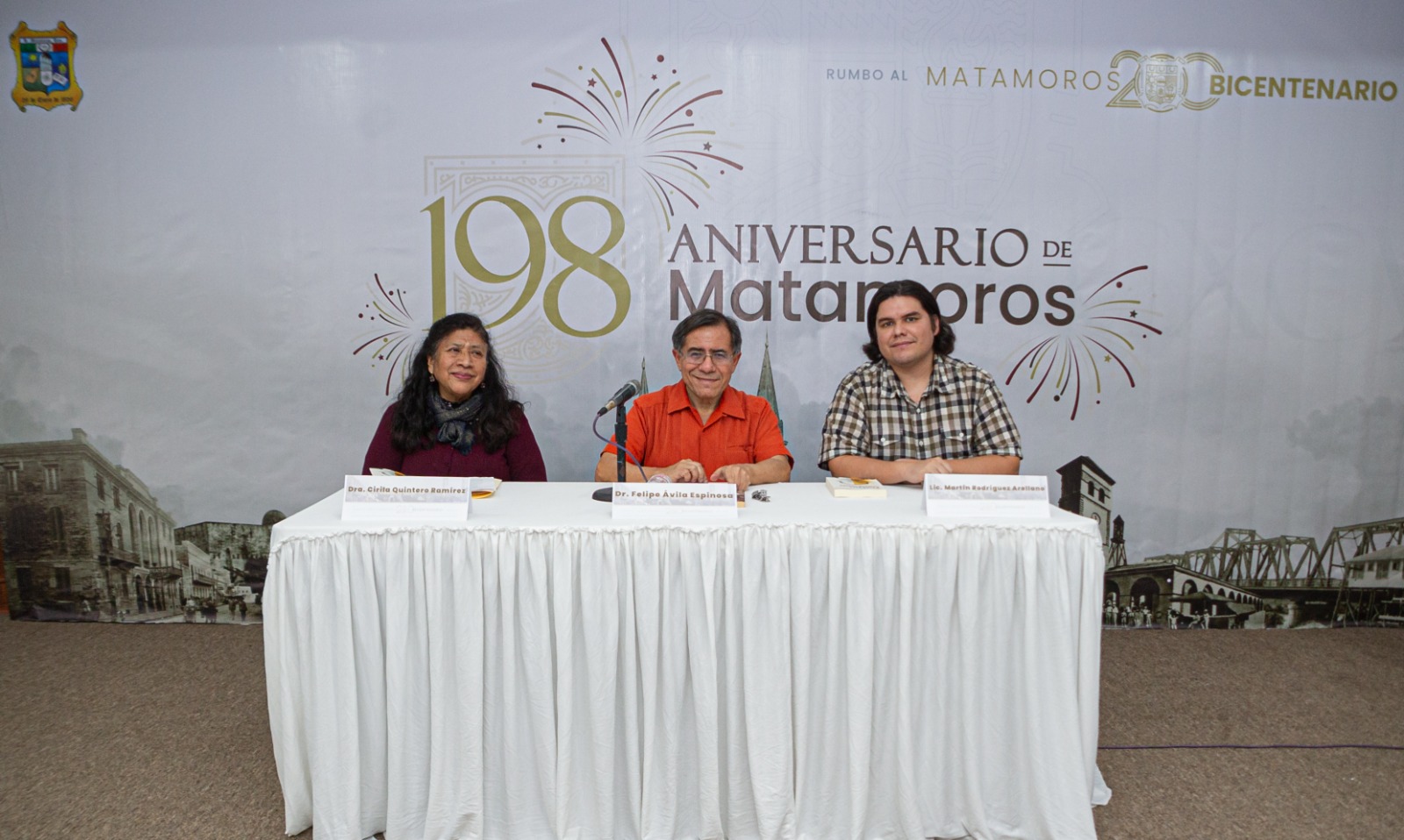 Director del Instituto Nacional de Estudios Históricos de las Revoluciones en México presenta libro en Matamoros.