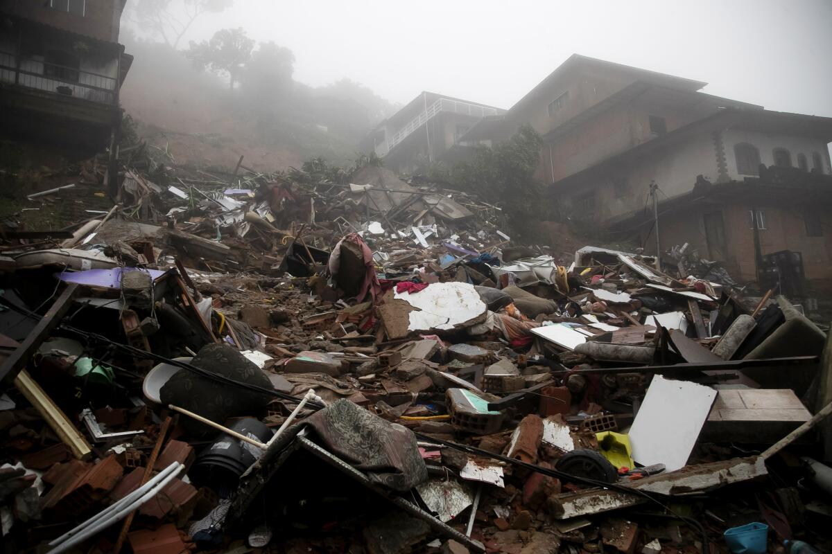 Al menos 23 muertos por torrenciales aguaceros en Brasil