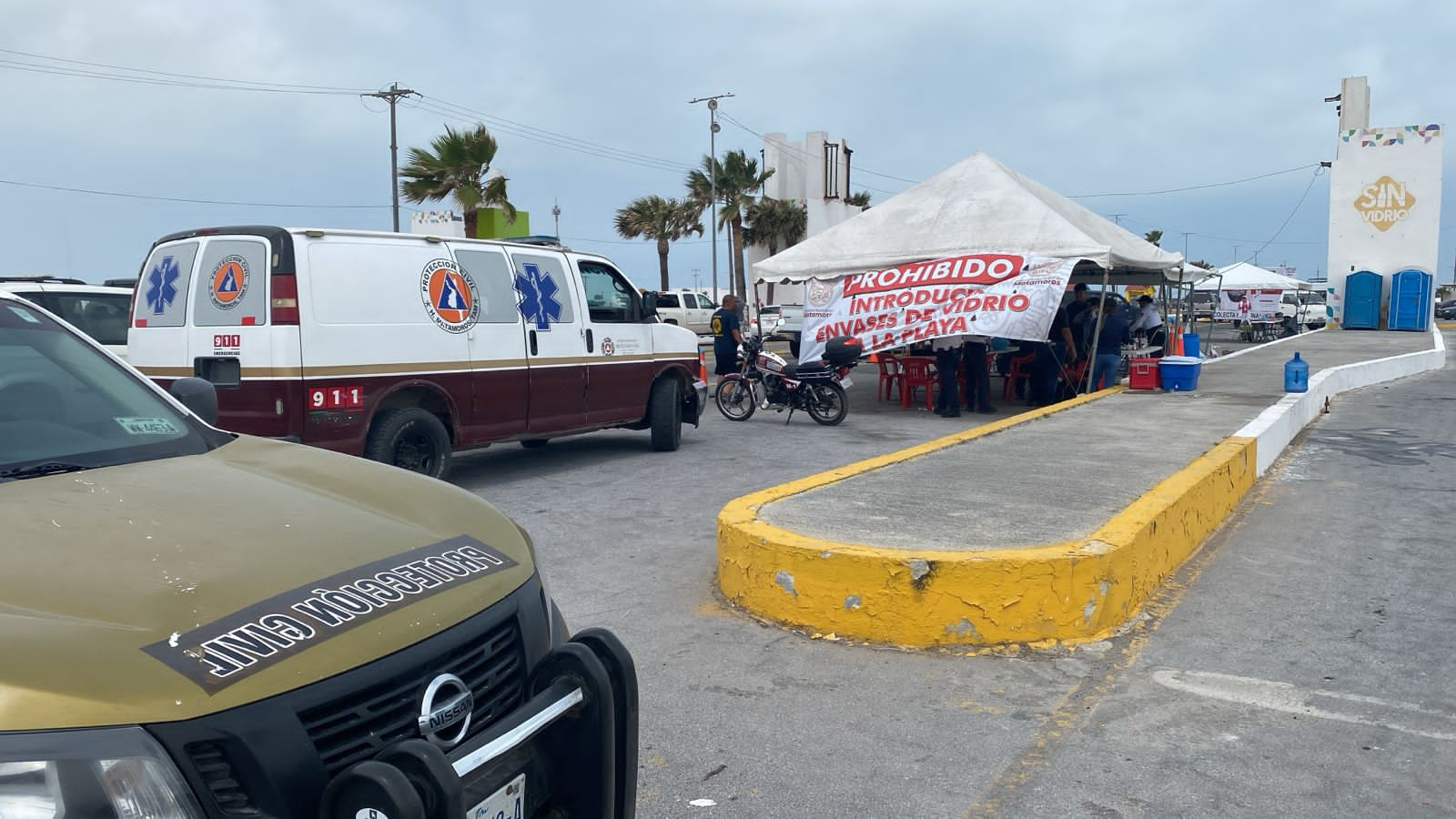 Elementos de Protección Civil continúan realizando rondines en la Playa Bagdad