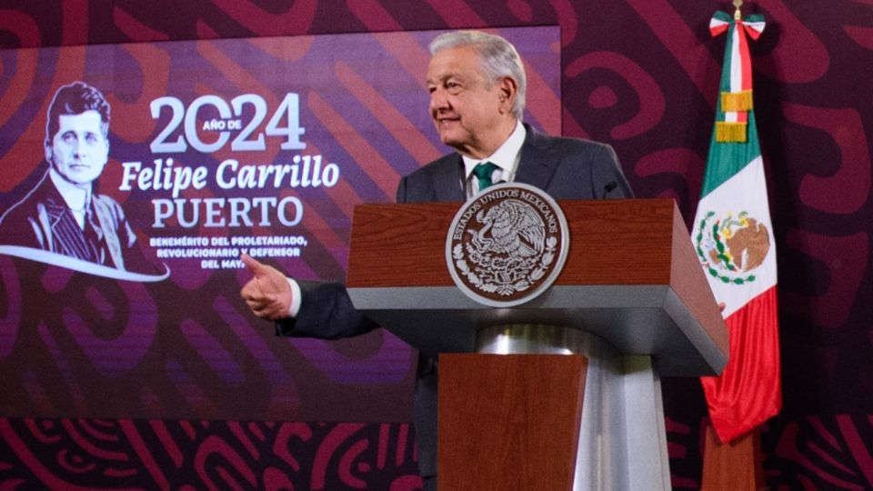 AMLO asegura que no funciona ninguna campaña de los opositores en su contra