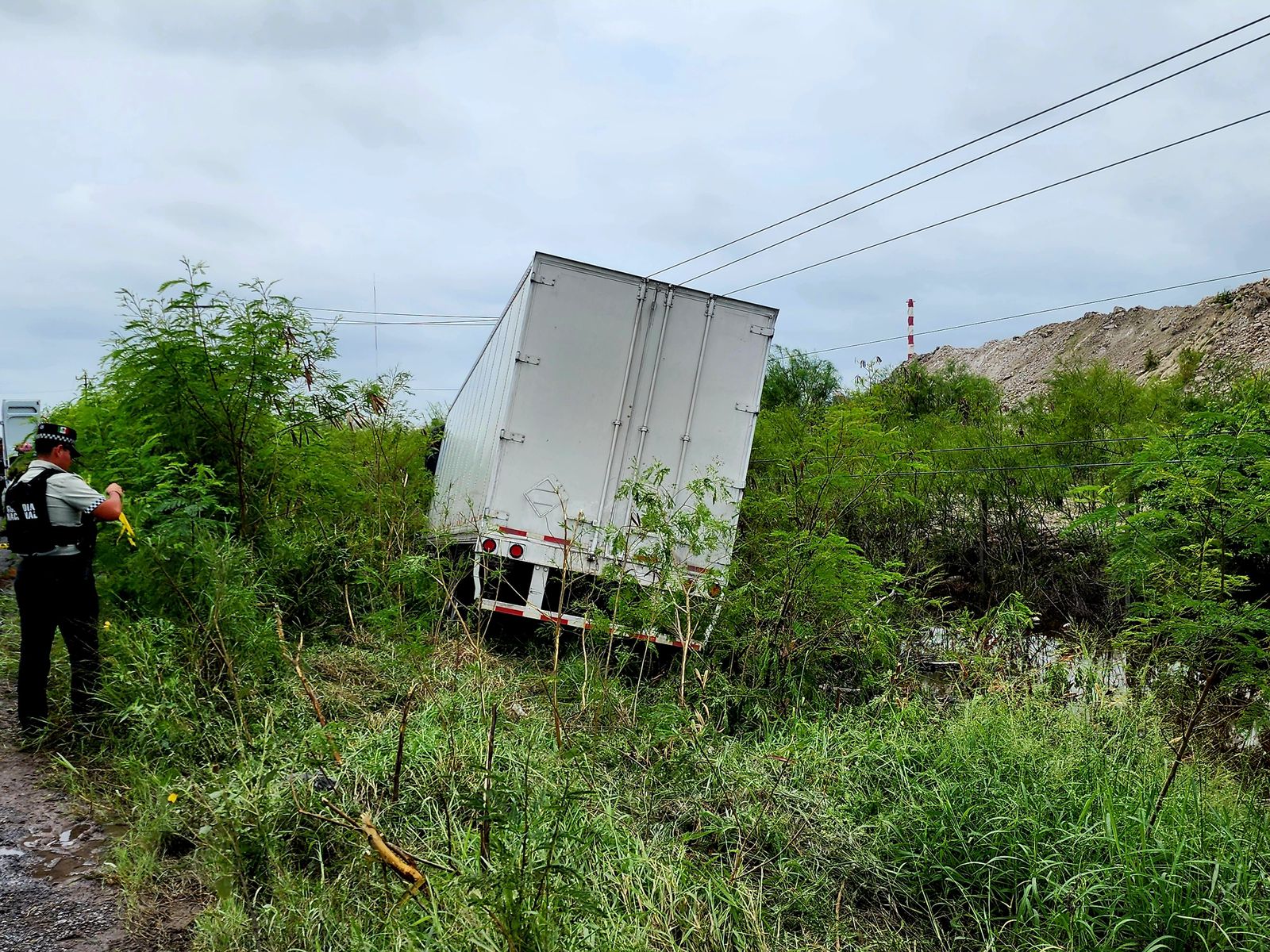 Identifican a trailero que murió en la Matamoros-Reynosa