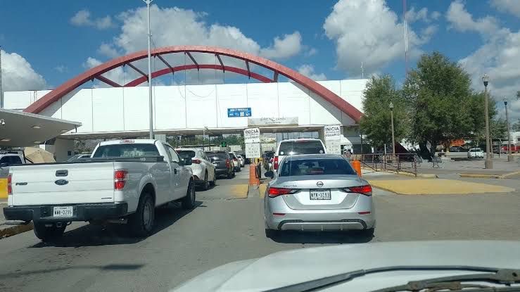 Empresarios de Matamoros se quejan por tiempo de espera en cruces internacionales 