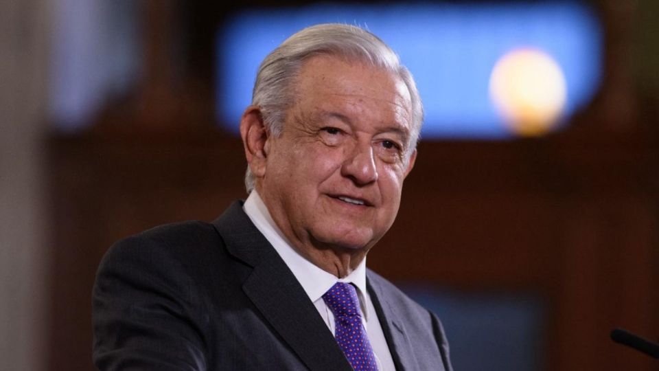 AMLO: es prioridad tener un sistema de salud de primera