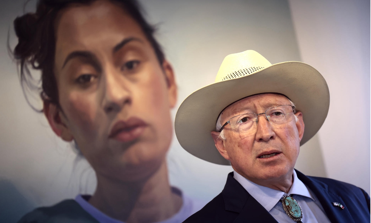 Ken Salazar respalda reforma judicial; señala a jueces por negar extradiciones de narcos