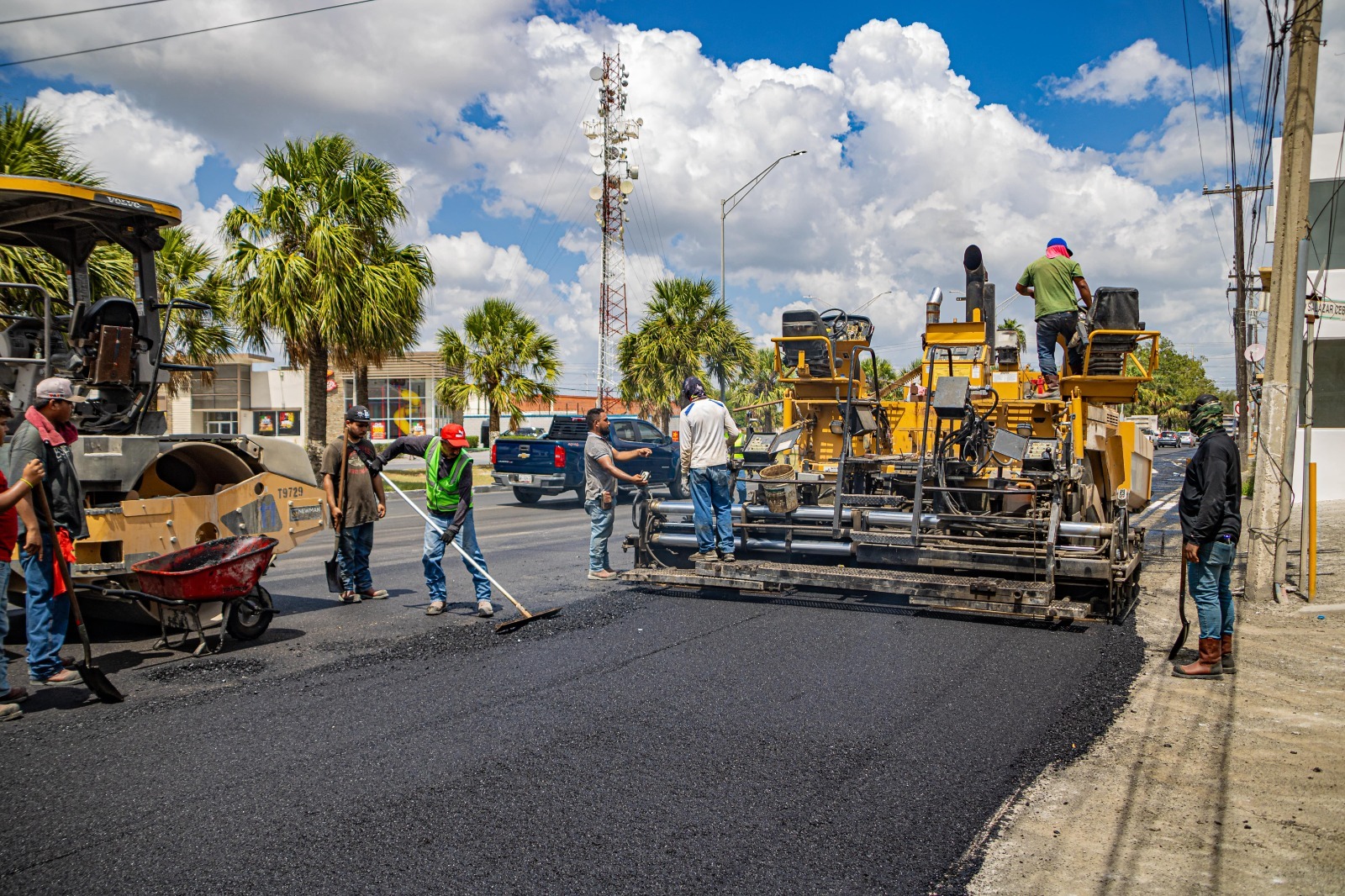 Rehabilitan Estado y Municipio pavimentación asfáltica del boulevard “Manuel Cavazos Lerma”