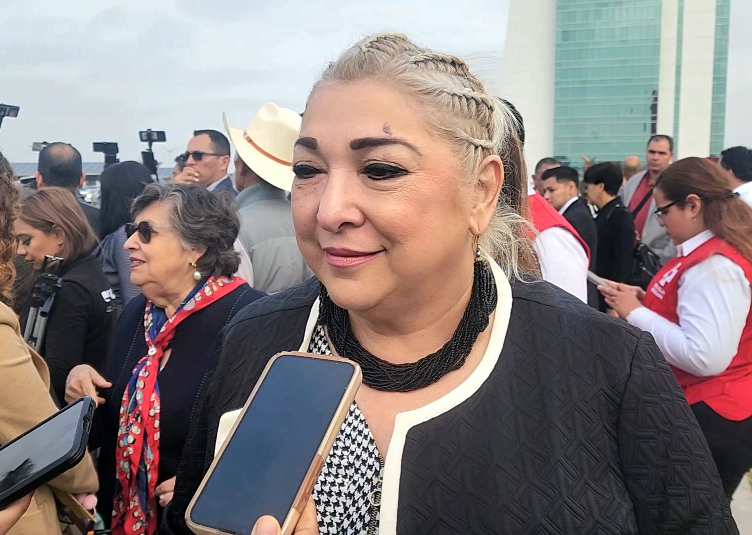 Se regularizan más de 417 mil unidades en Tamaulipas: Adriana Lozano