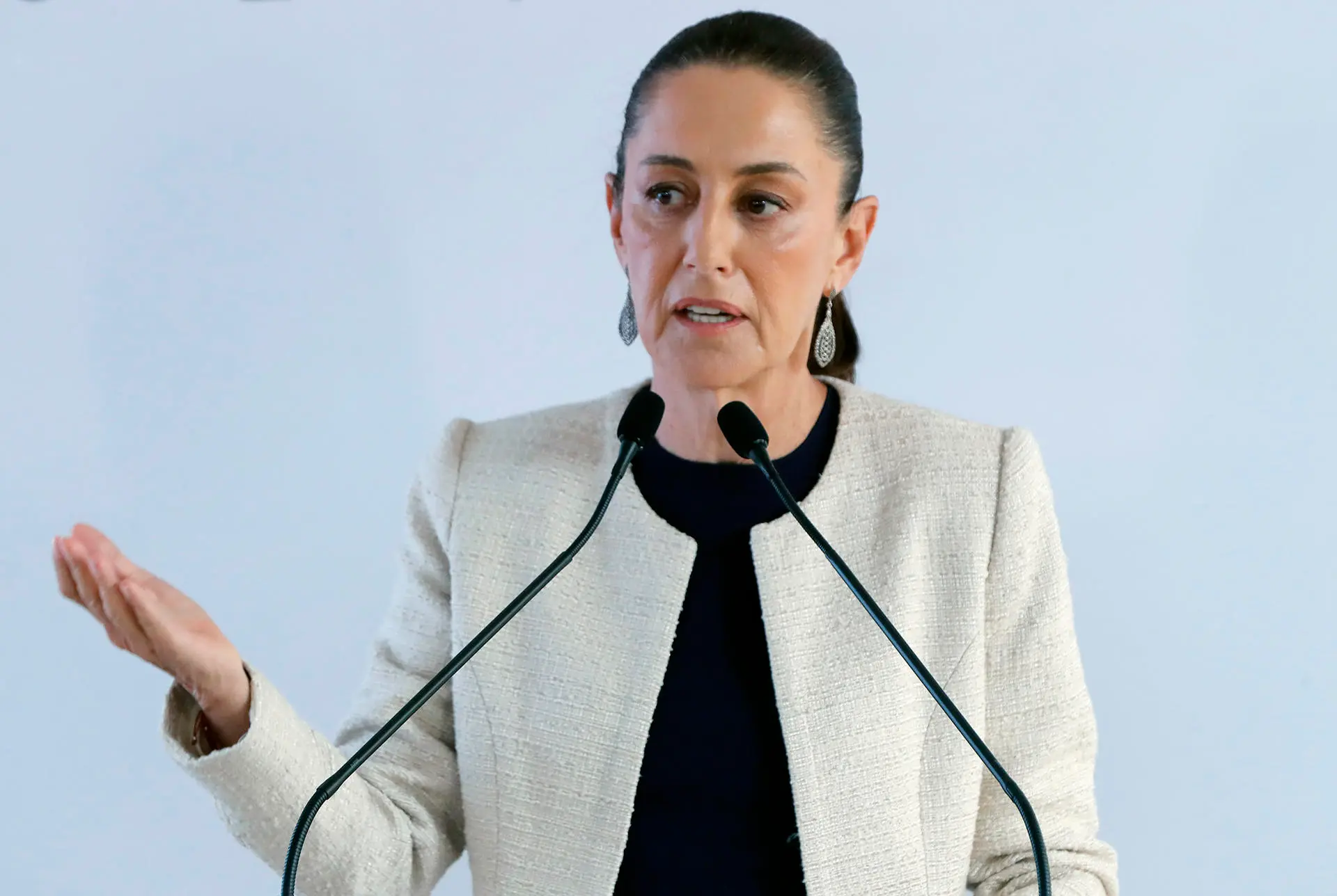 Claudia Sheinbaum descarta tensiones con EE.UU. por críticas a la reforma judicial