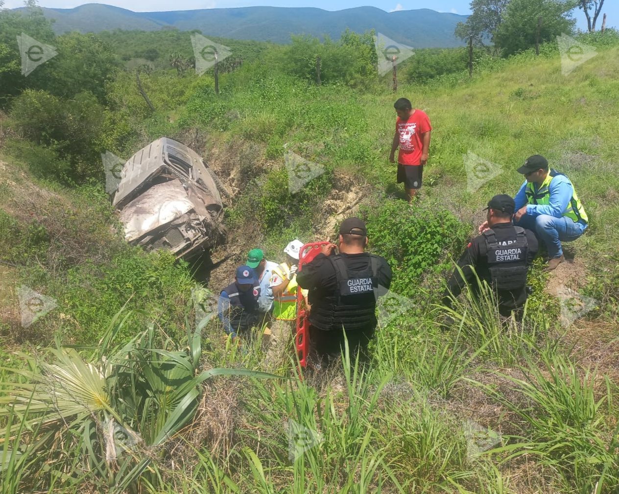 Mueren 6 en volcadura en la Mante-Valles