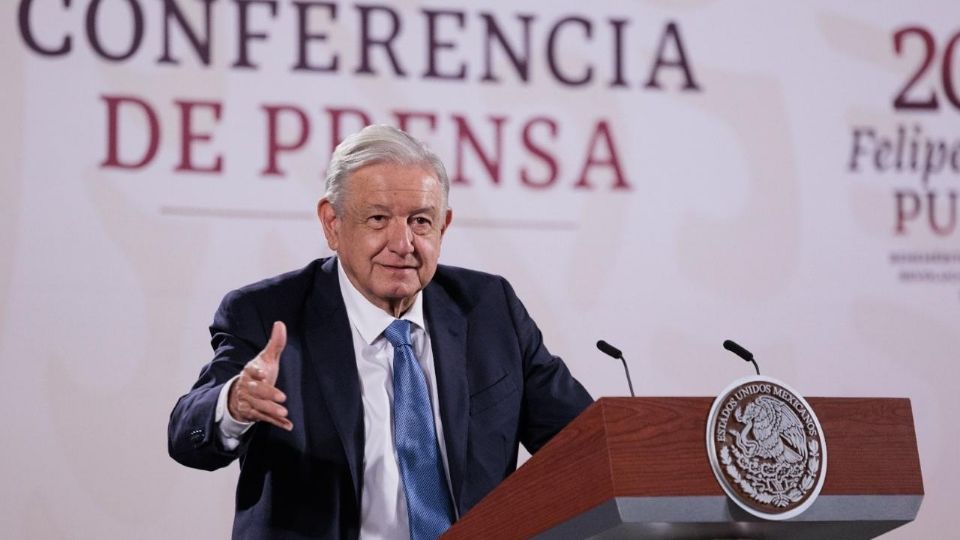 Pausa en relaciones es con los embajadores de EU y Canadá, no con los gobiernos, aclara AMLO