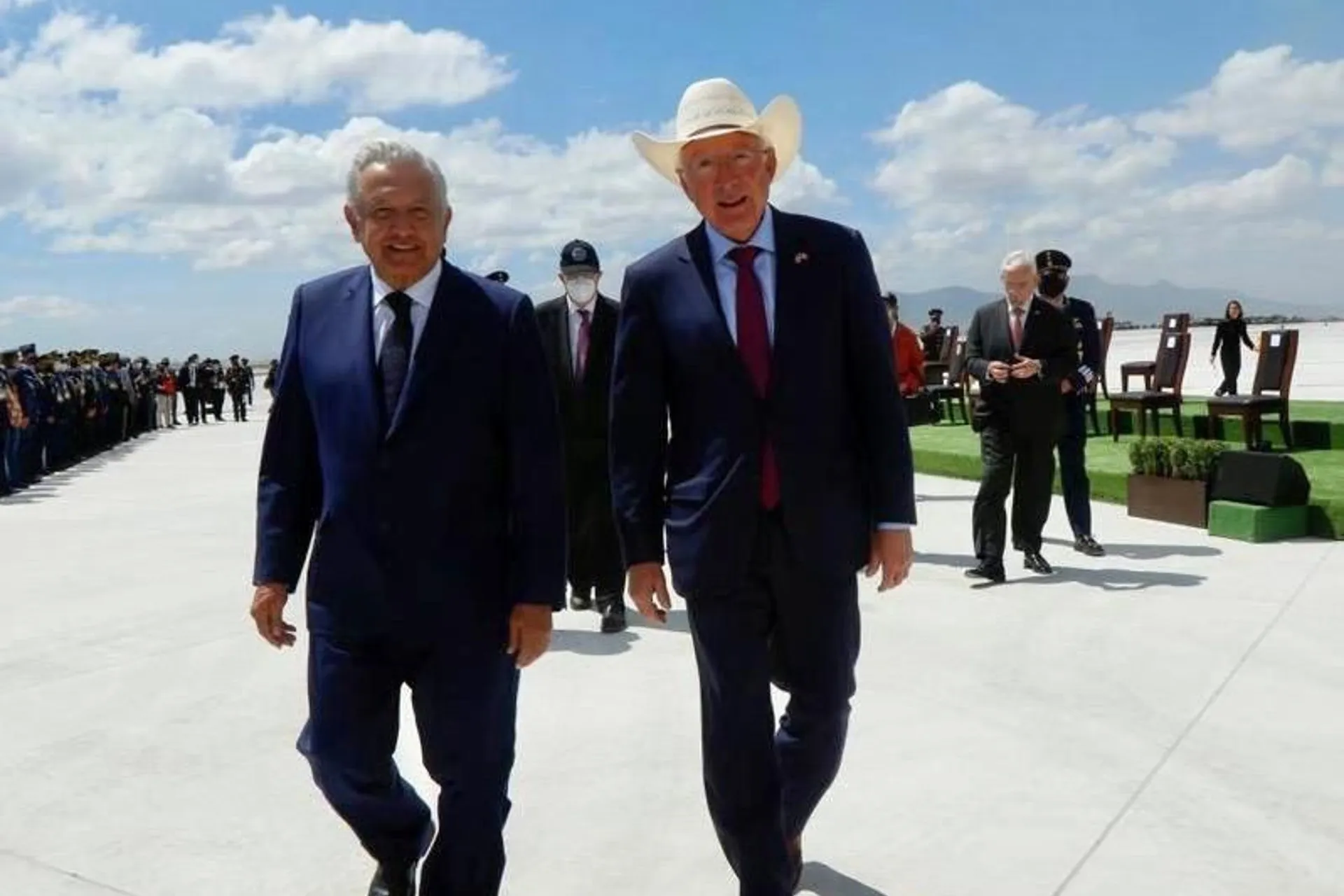 “No es posible que un embajador extranjero opine lo que está bien o mal en Mexico: AMLO tras dichos de Ken Salazar sobre reforma judicial