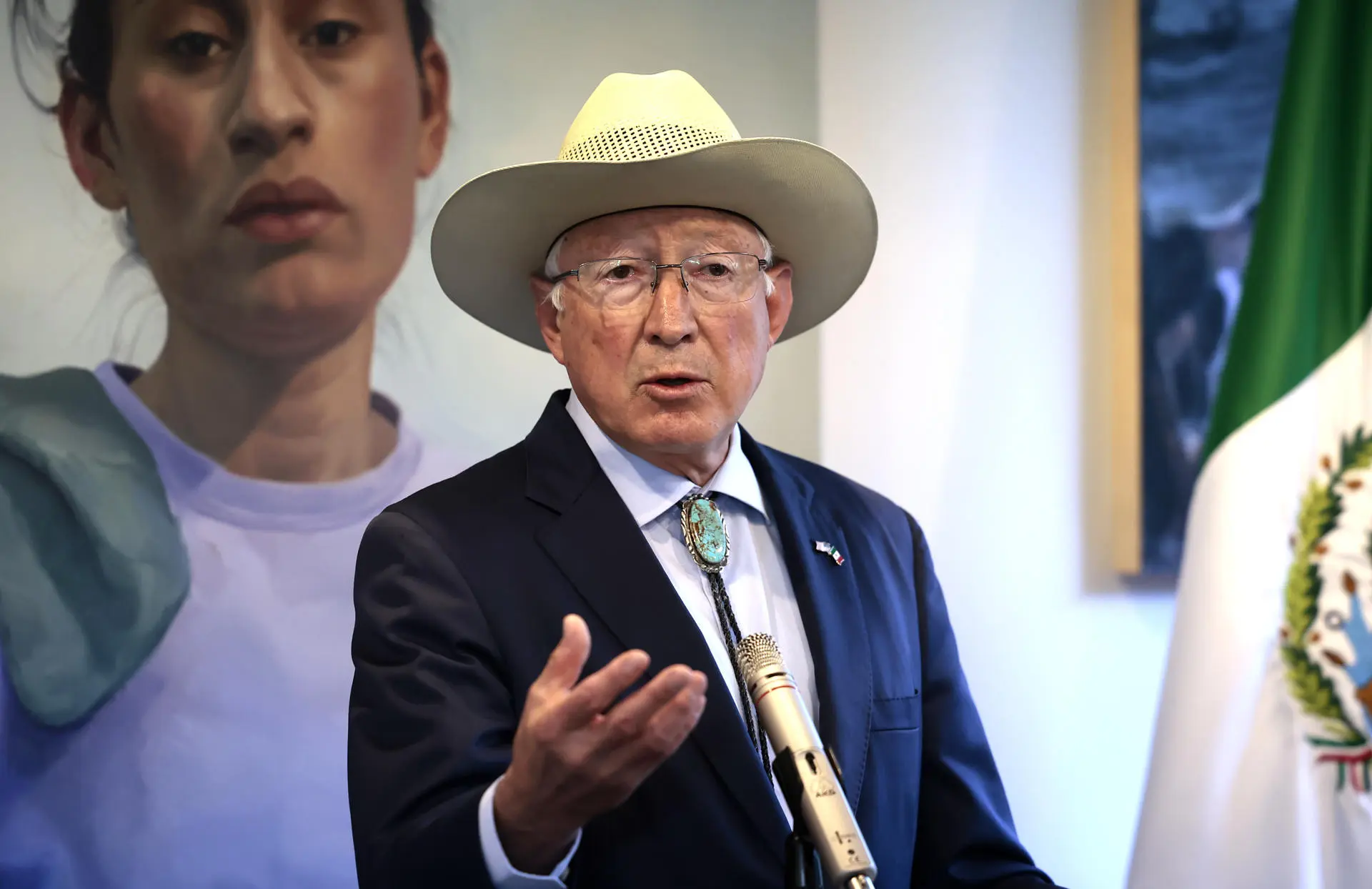 Reforma al Poder Judicial representa “un riesgo para el funcionamiento de la democracia en México”: Ken Salazar