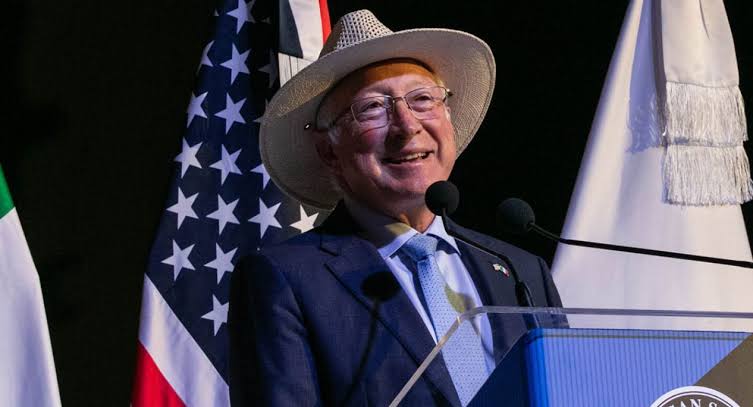 Violencia en Sinaloa, ‘no es culpa de los Estados Unidos’: Ken Salazar