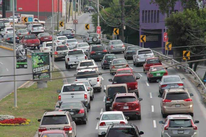 Nuevo León apunta a reducir uso del automóvil para desfogar tráfico