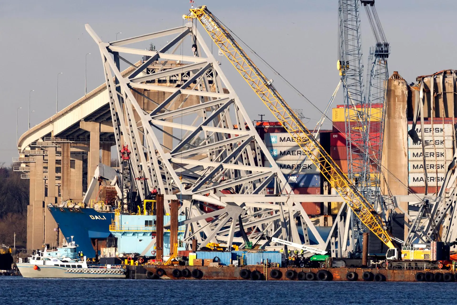 EE.UU. demanda por 100 mdd a dueños del buque que colapsó el puente de Baltimore