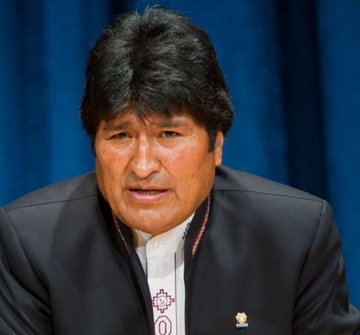 Evo Morales denuncia ataque armado a su vehículo