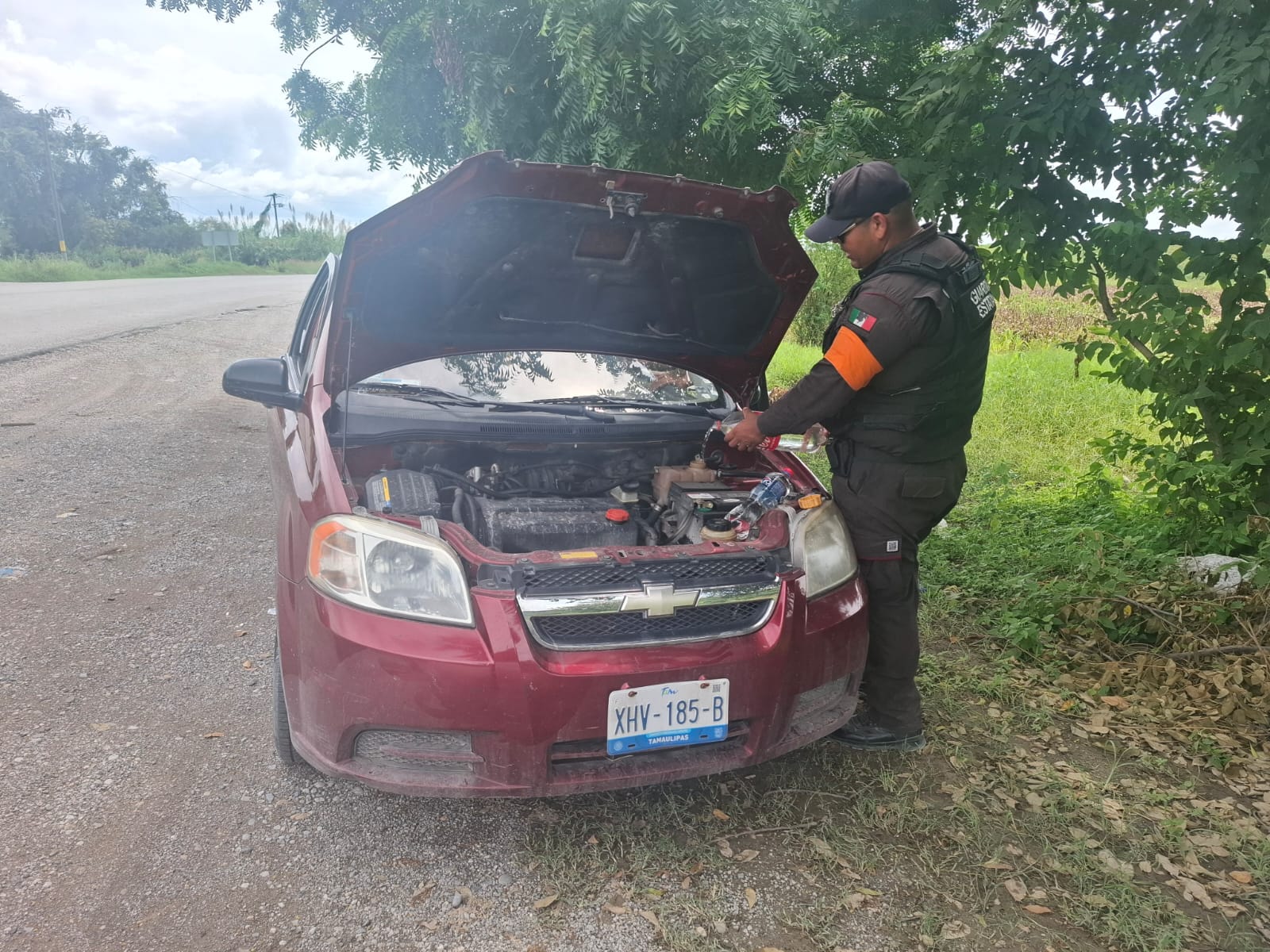 Brinda Tránsito Estatal apoyo permanente a automovilistas