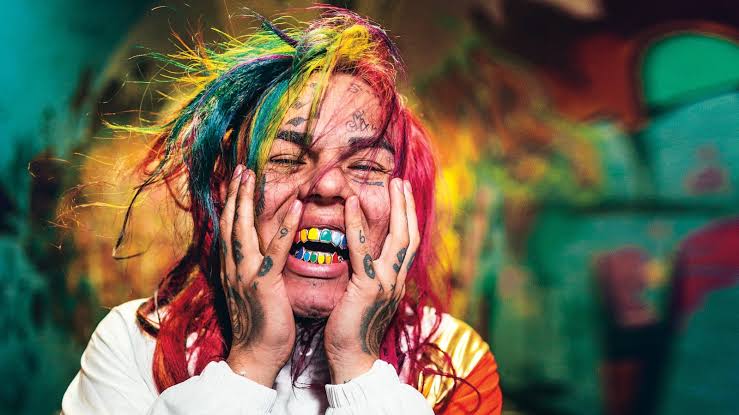 Tekashi 6ix9ine consigue acuerdo para poner fin a su condena en prisión