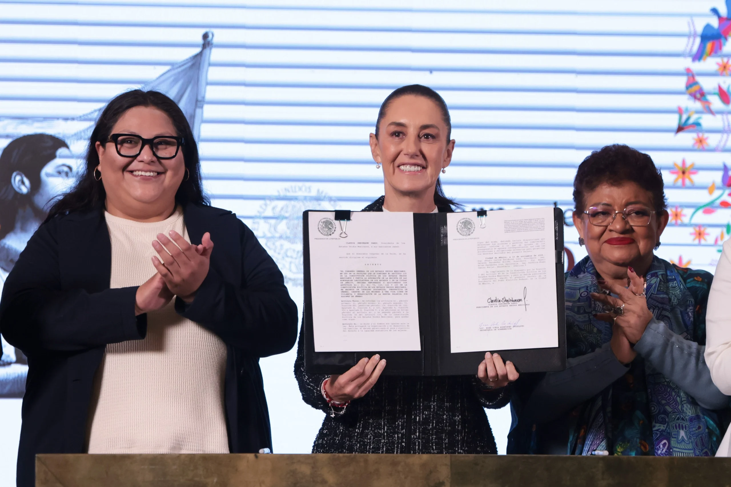 “Ya estamos en la Constitución”, Sheinbaum firma decreto para garantizar derechos de mujeres