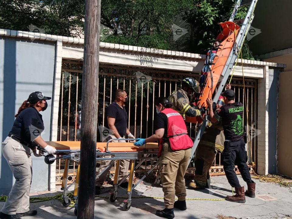 Rescatan a electrocutado