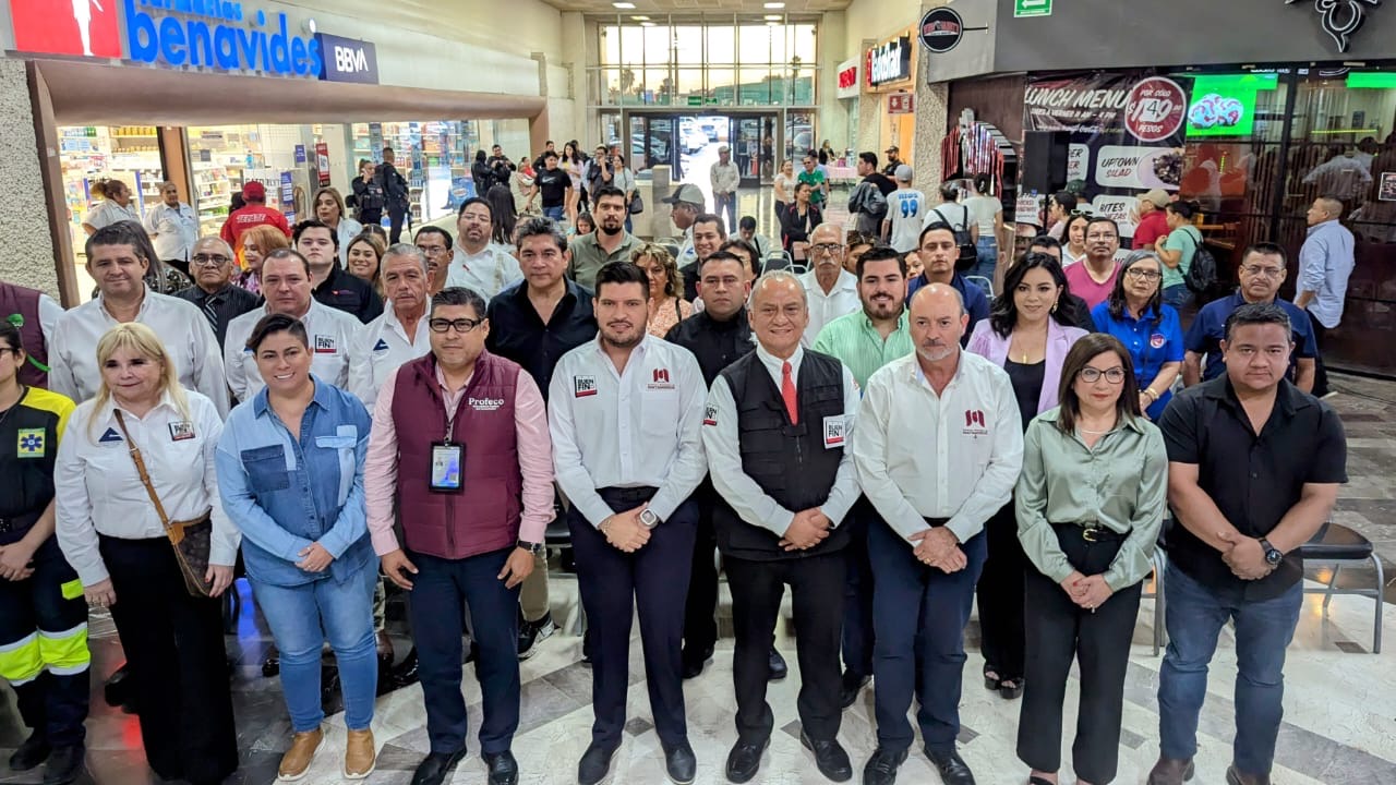 Inaugura el alcalde Alberto Granados el Buen Fin en Matamoros