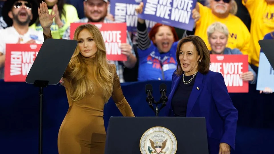 Maná y JLO dan apoyo a Kamala Harris en Las Vegas