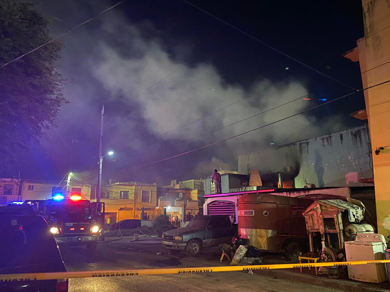 Joven pierde mascota y pertenencias en incendio