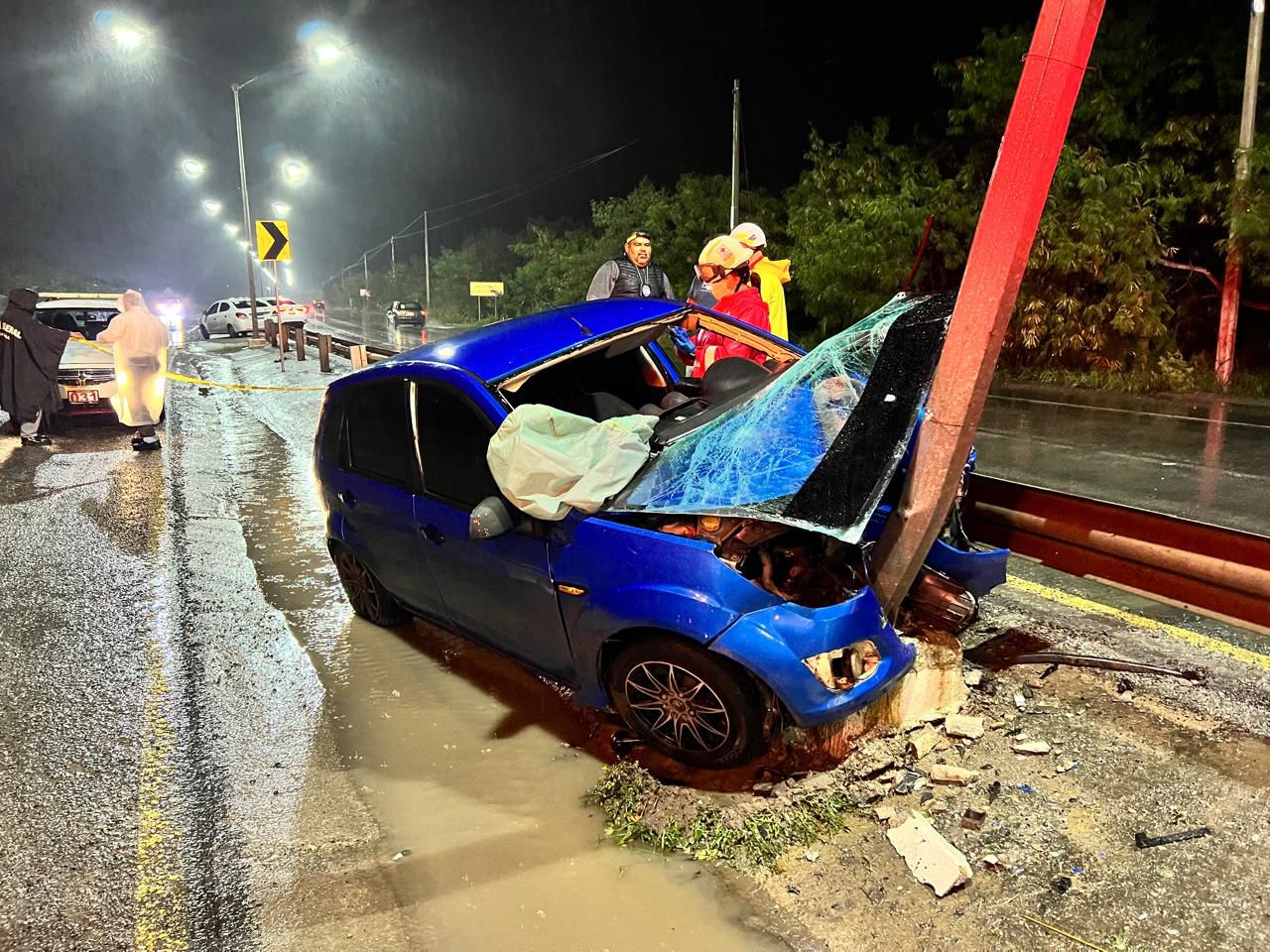 Muere hombre en accidente