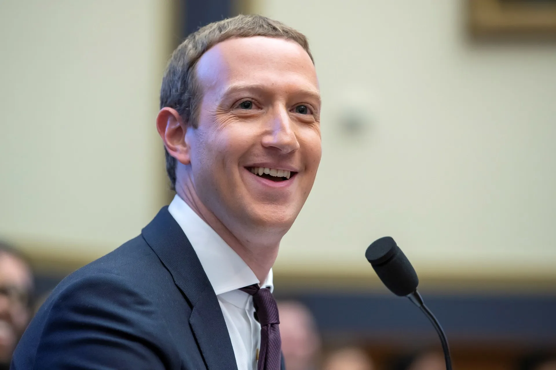 Zuckerberg muestra interés en tener “un papel activo” en la política tecnológica de Trump