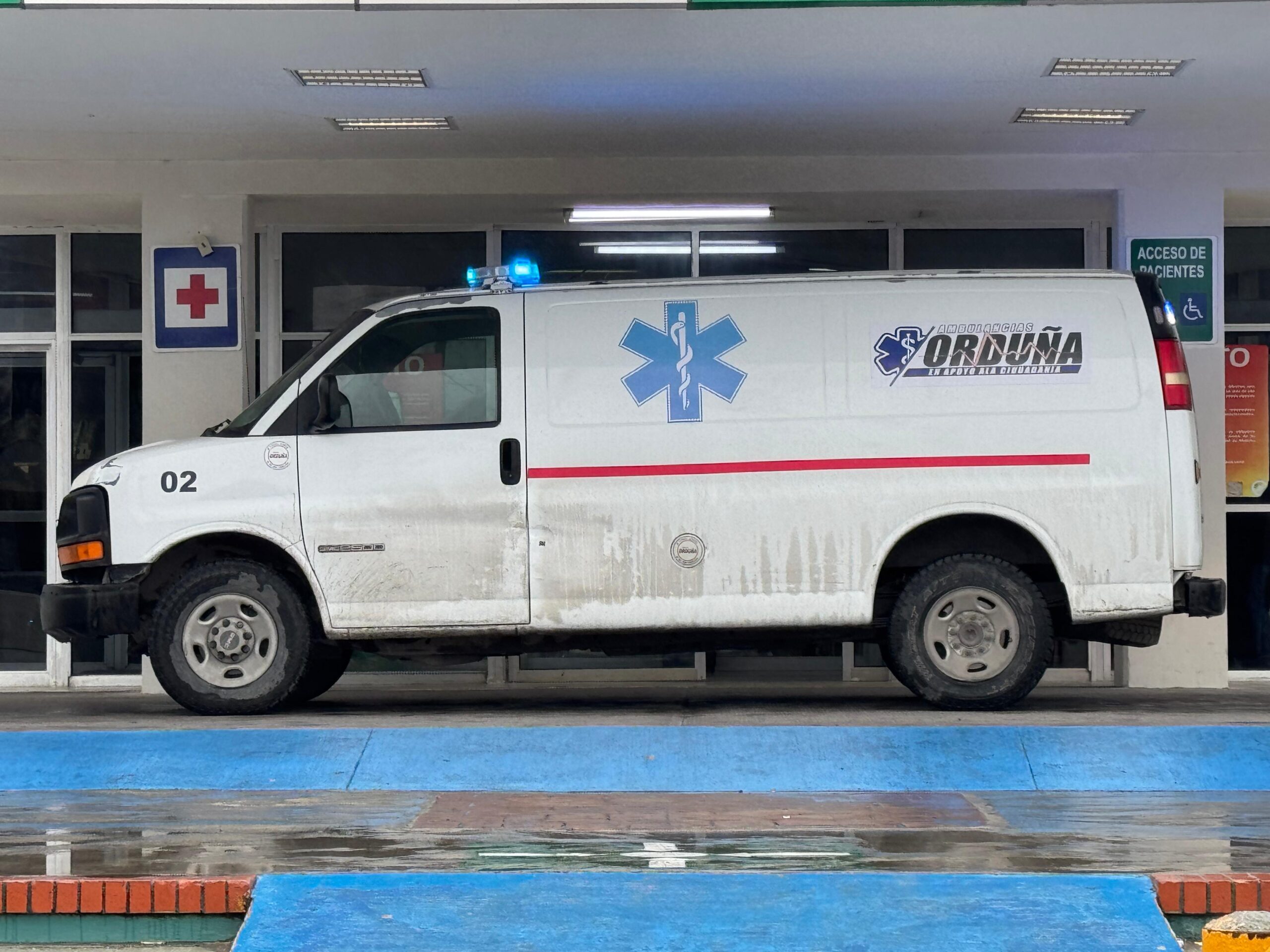 Ambulancias Orduña pone a disposición sus ambulancias tras incendio en el IMSS 