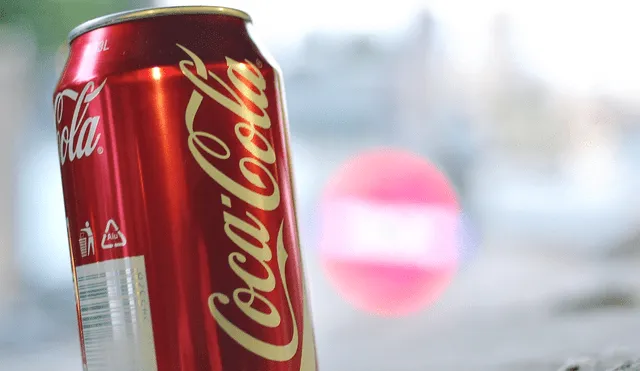 Coca-Cola ordena retirada masiva de productos en Europa por alto contenido de clorato