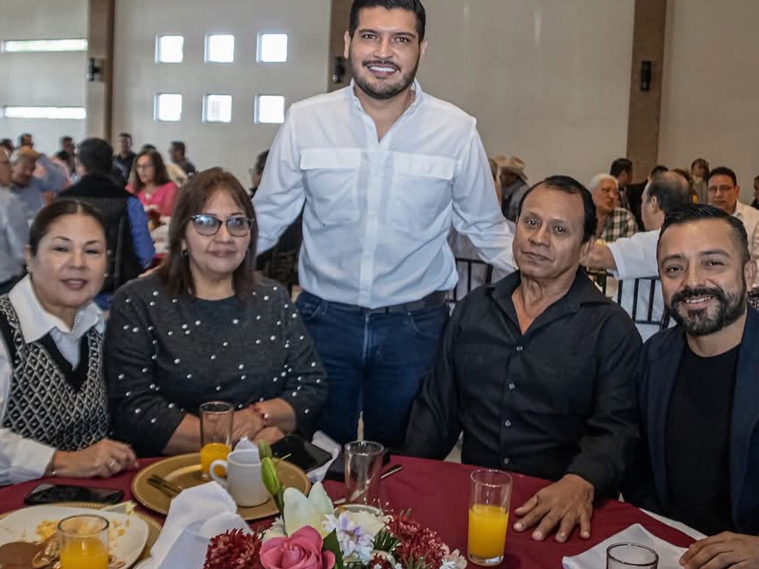 Alcalde de Matamoros celebra el Día del Periodista con emotiva convivencia