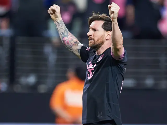 El festejo picante de Lionel Messi de frente a los hinchas mexicanos