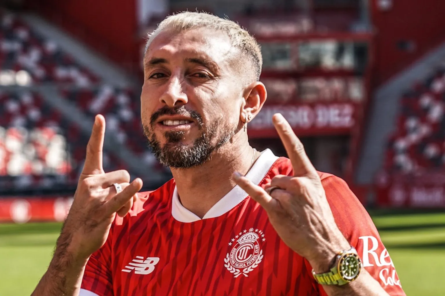 Héctor Herrera regresa al futbol mexicano con el Toluca