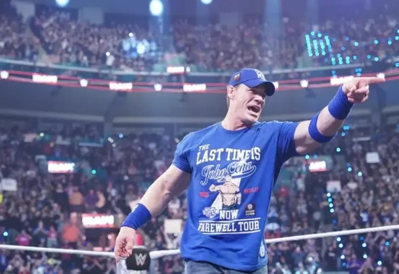 John Cena reaparece en WWE y anuncia su gira de despedida