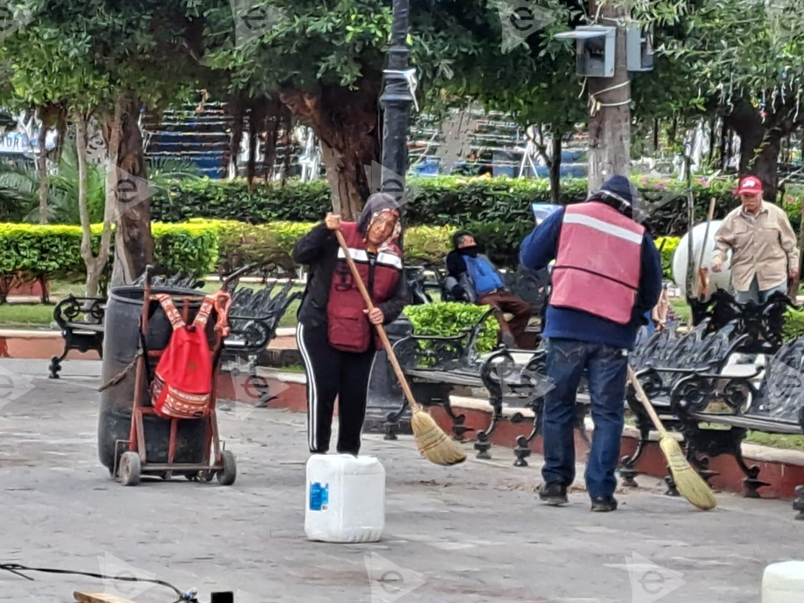 Resguardan a trabajadores de municipio