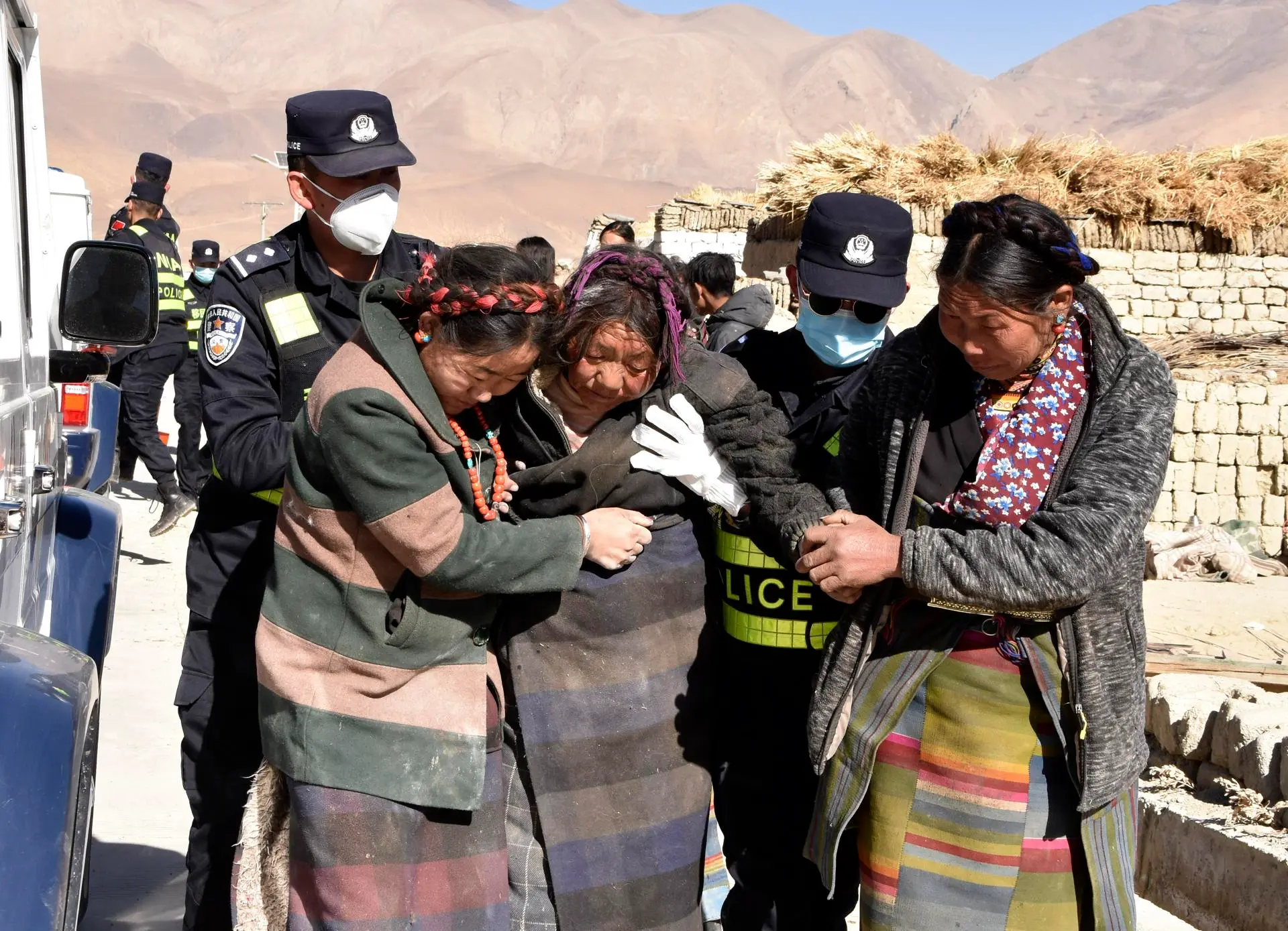 Cifra de muertos por el terremoto en el Tíbet se eleva a 126