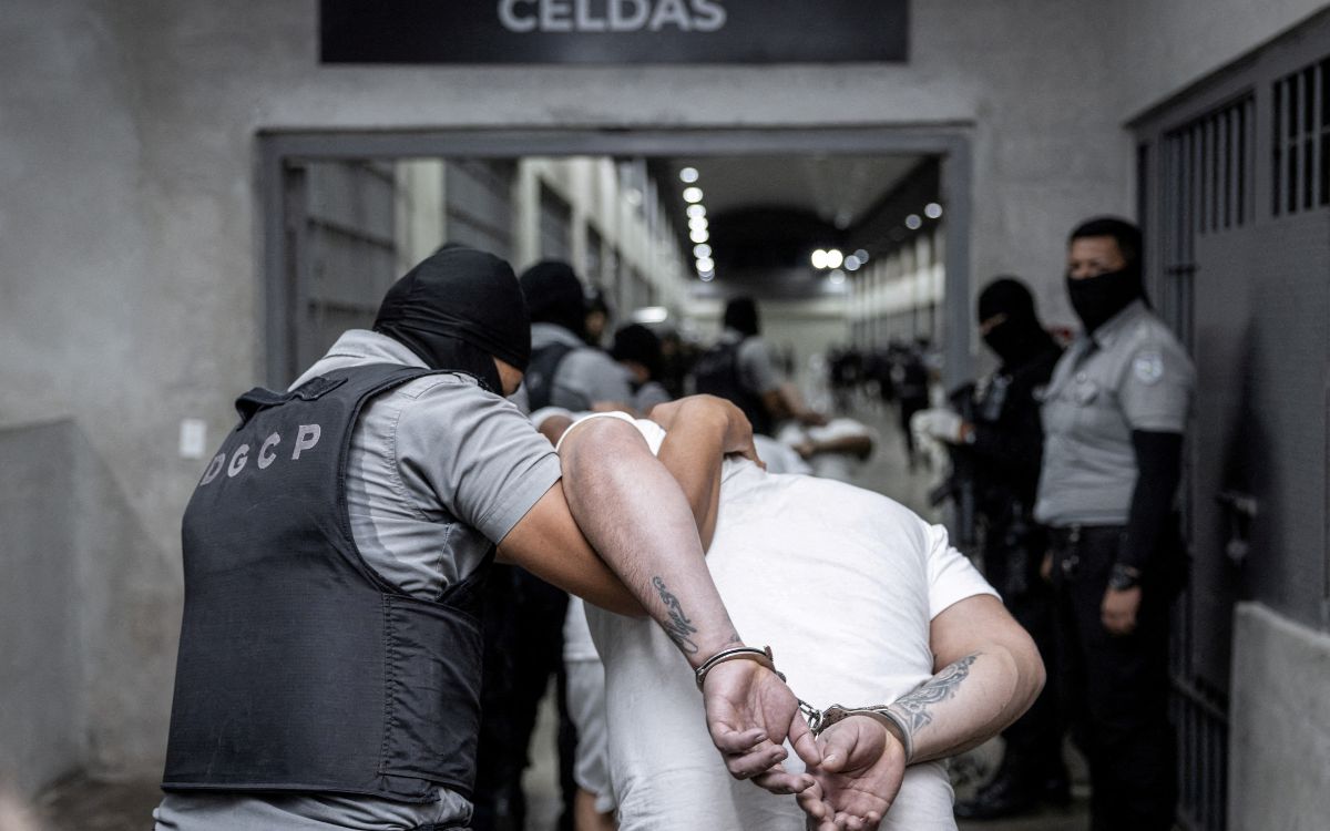 Trump a los deportados a El Salvador